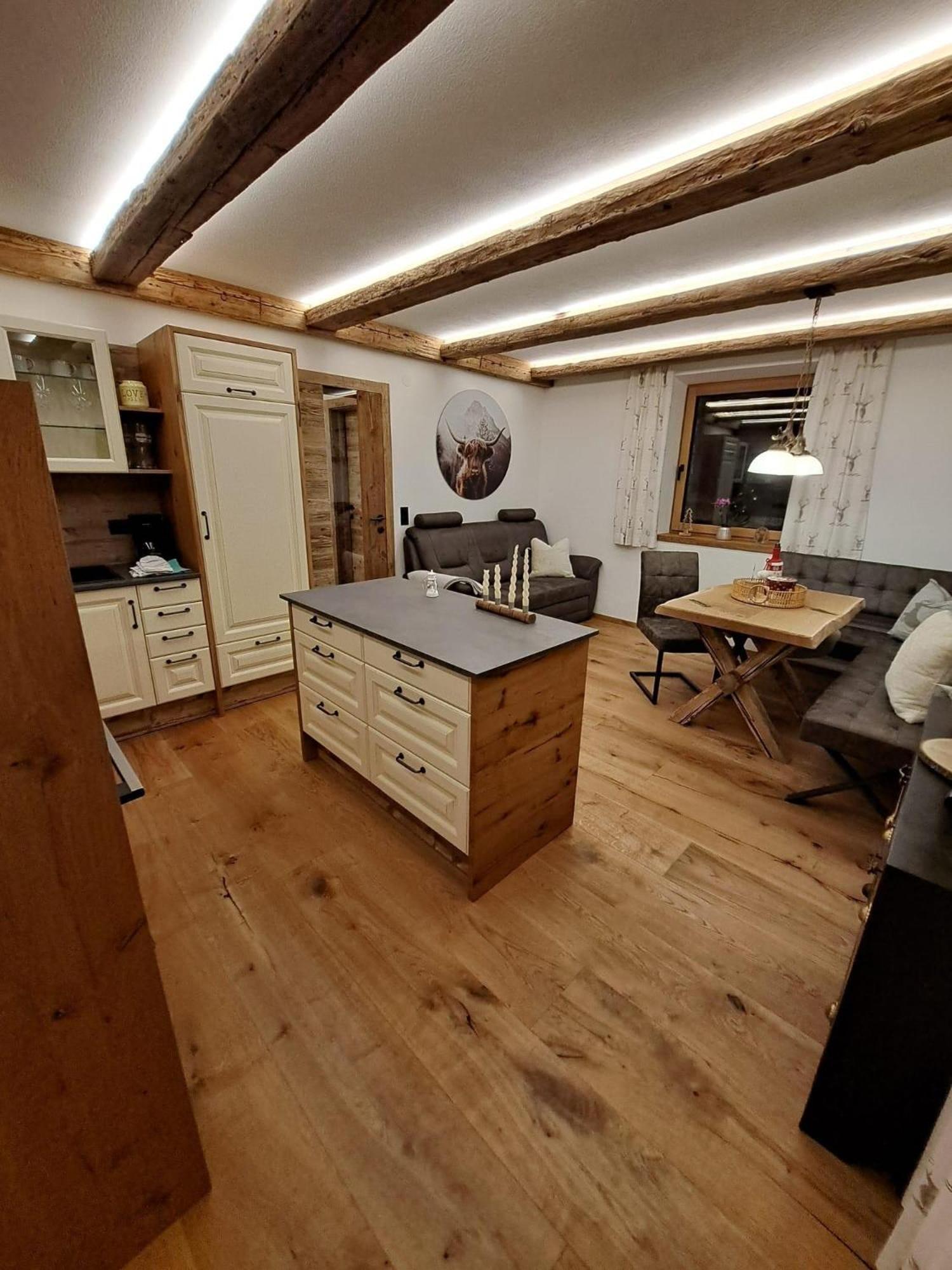 Luxus-Apartment-Vorderreit Gut アルテンマルクト・イム・ポンガウ エクステリア 写真
